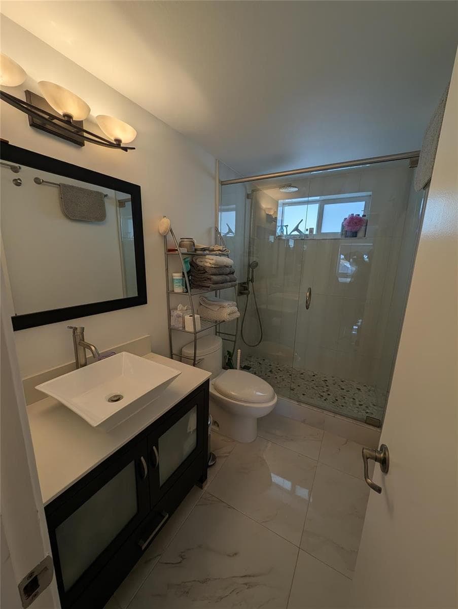 3209 S Ocean Drive 4E photo 13