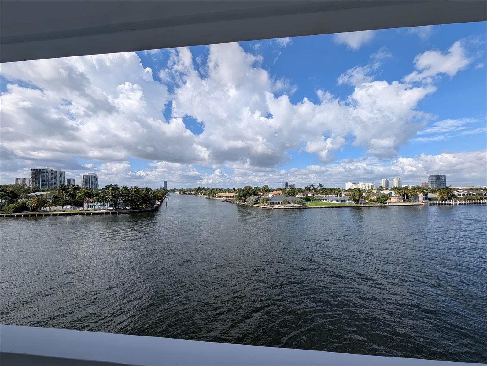 3209 S Ocean Drive 4E photo 17