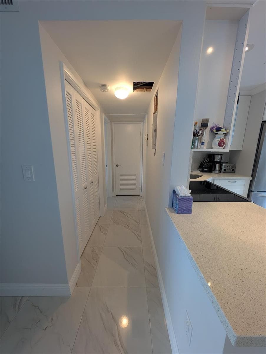 3209 S Ocean Drive 4E photo 10