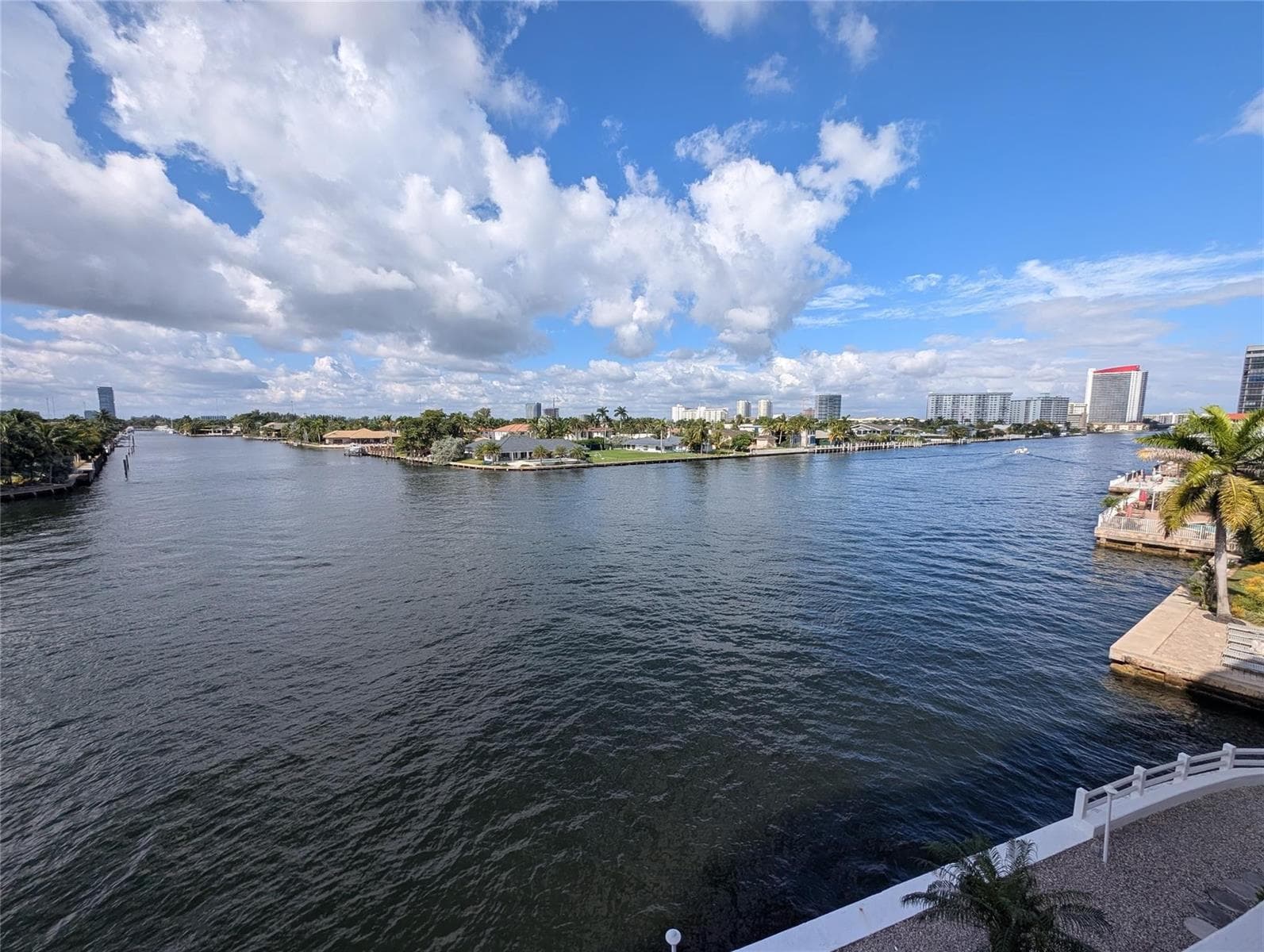 3209 S Ocean Drive 4E photo 19
