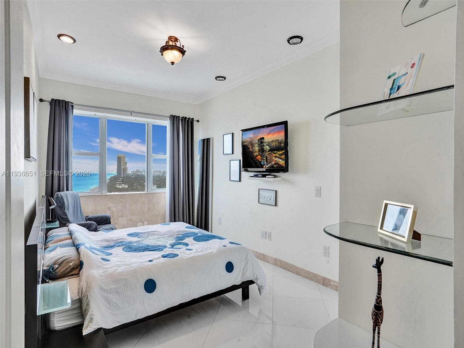 3180 S Ocean Dr 1709 photo 13