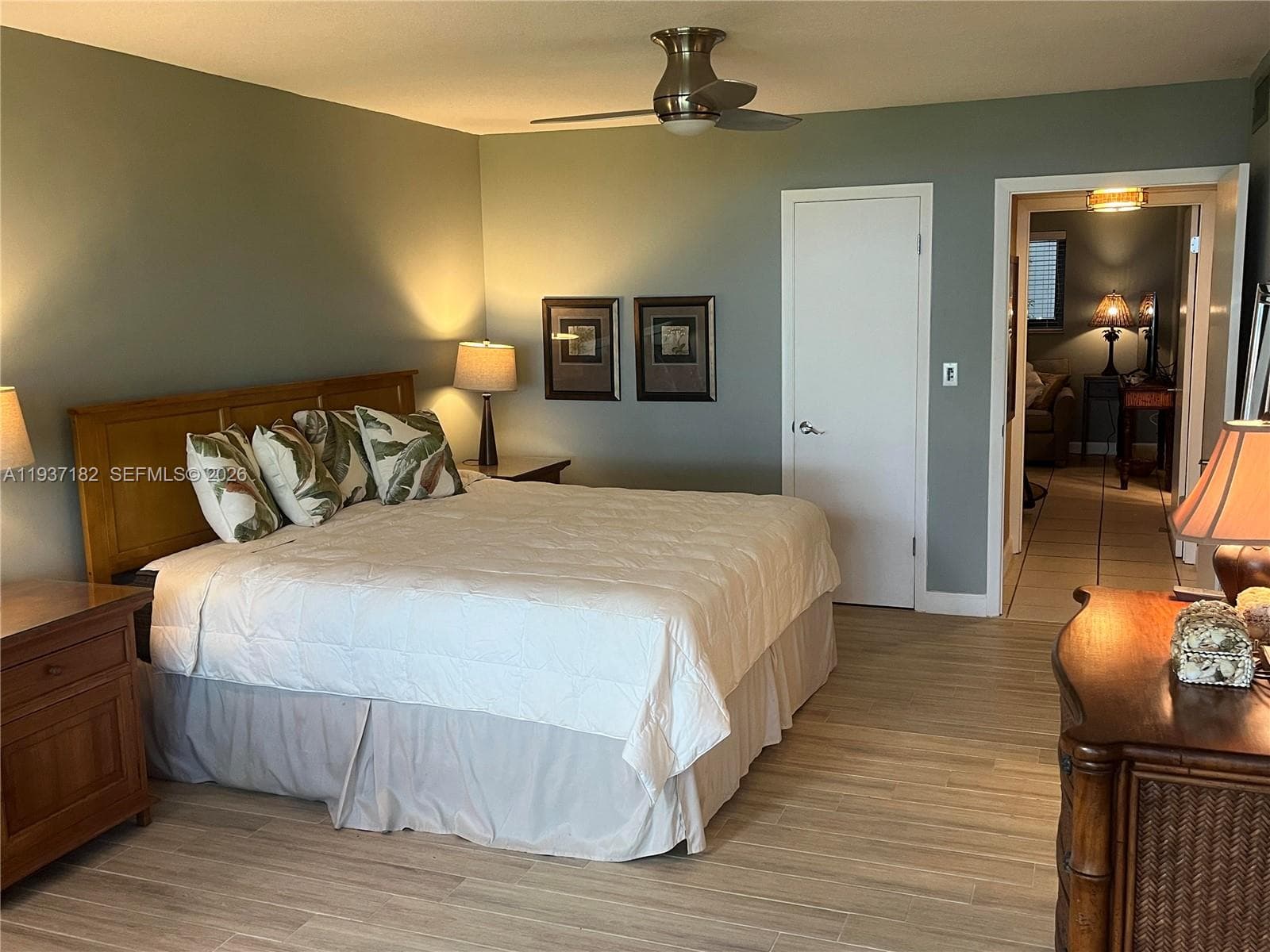202 Sanctuary Dr photo 16