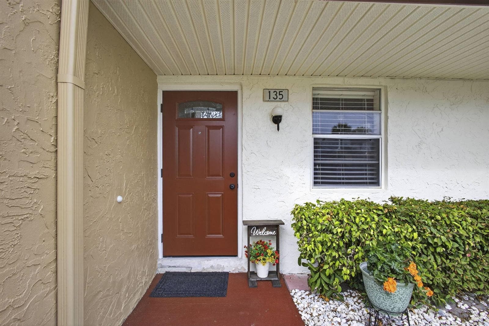 135 Lake Anne Drive photo 2