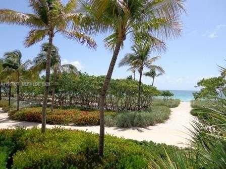 10185 Collins Ave PH02 photo 7
