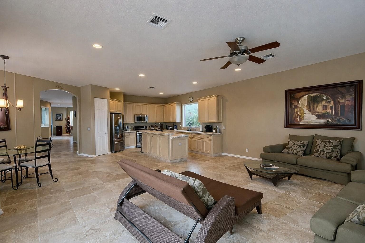 1381 Beacon Circle photo 7