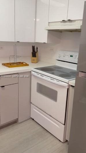 2301 Collins Ave 423 photo 14