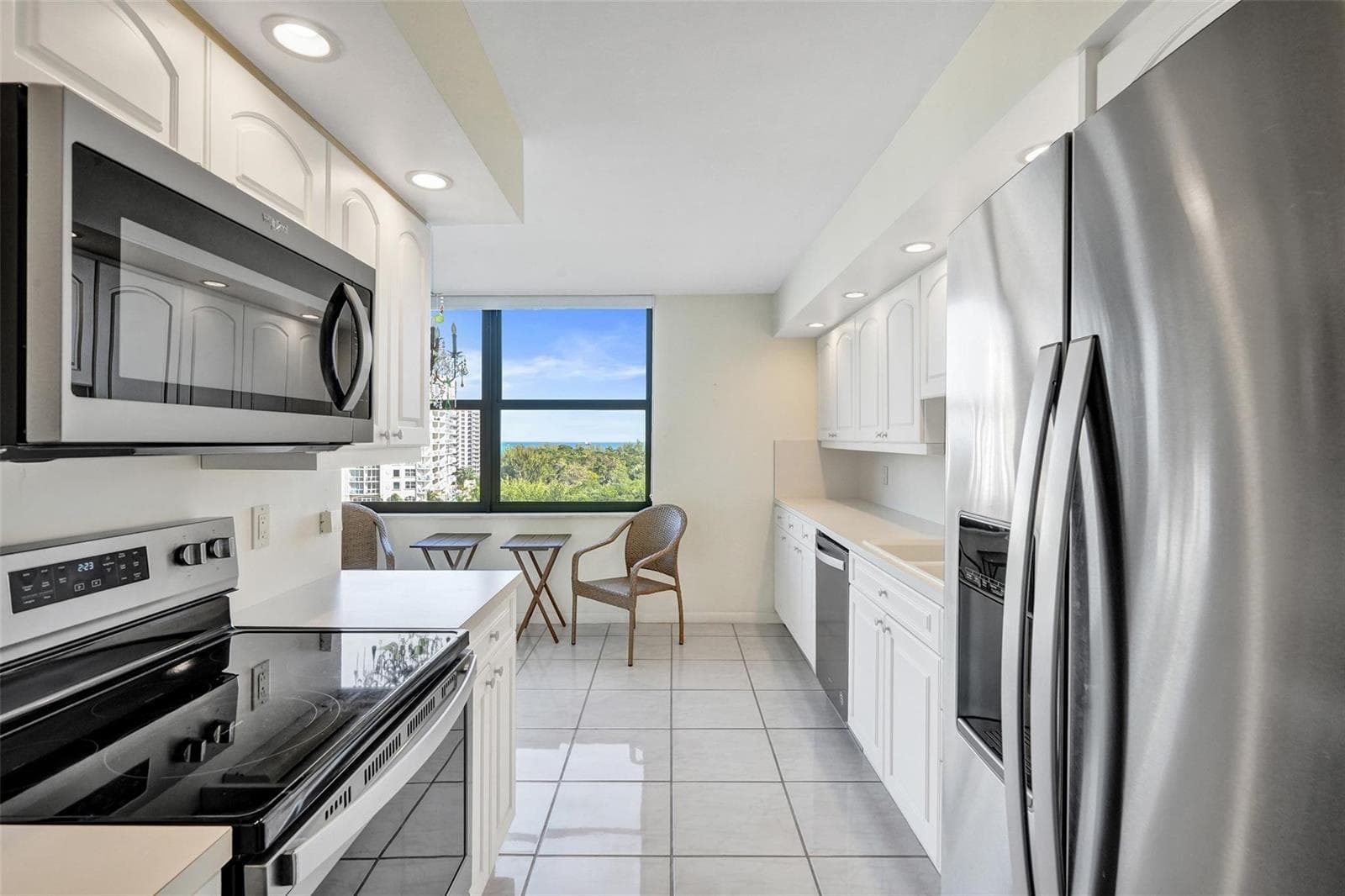 936 Intracoastal Drive 10e photo 20