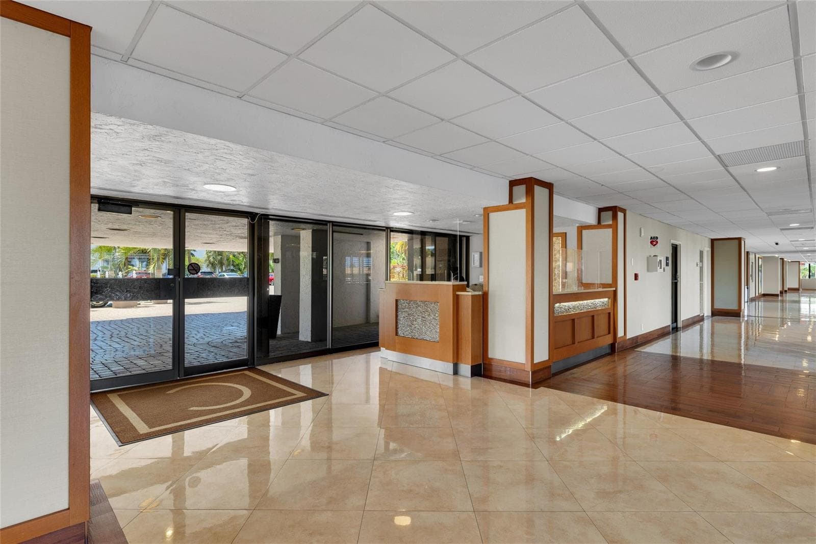 936 Intracoastal Drive 10e photo 9
