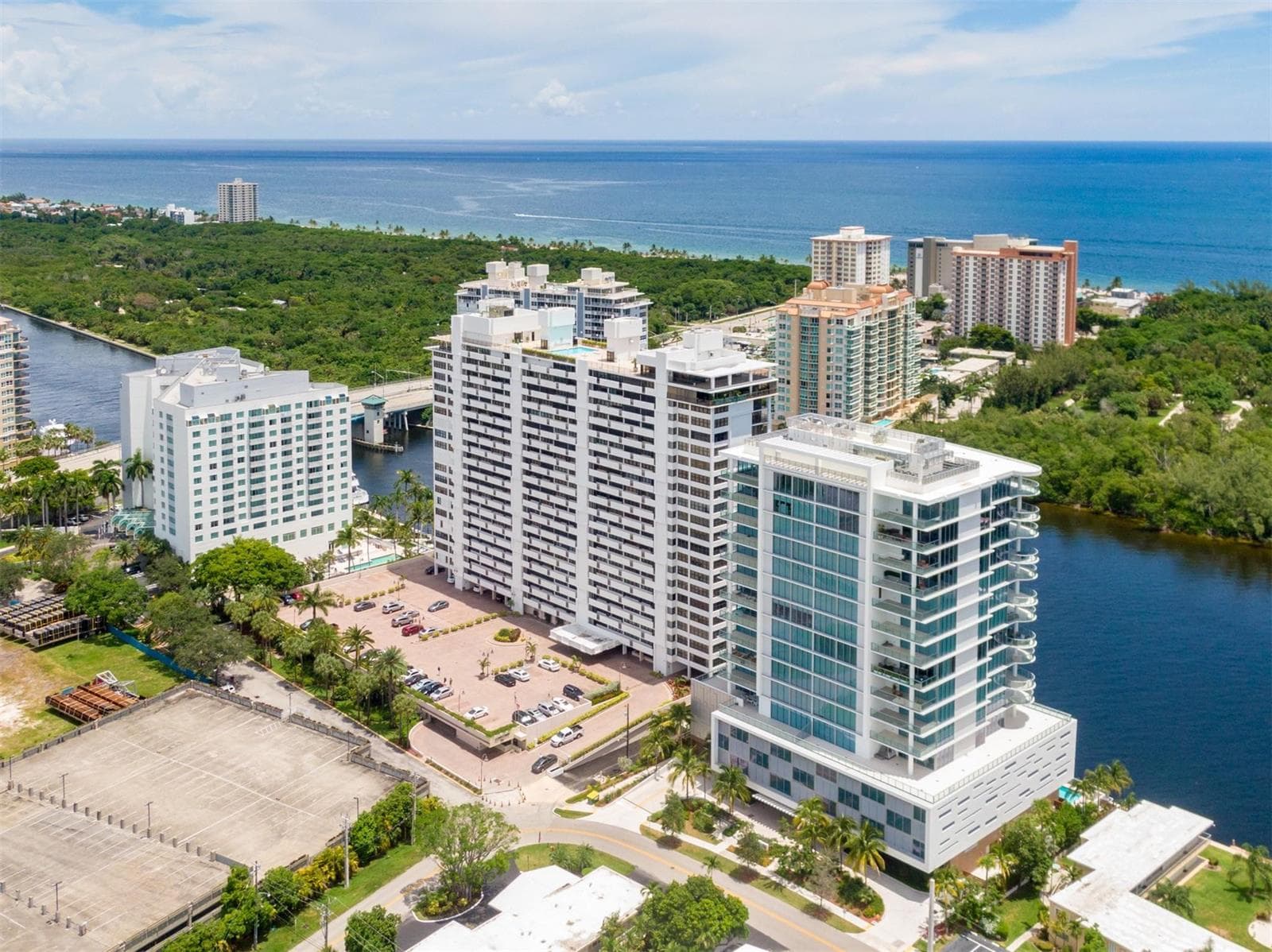 936 Intracoastal Drive 10e photo 4