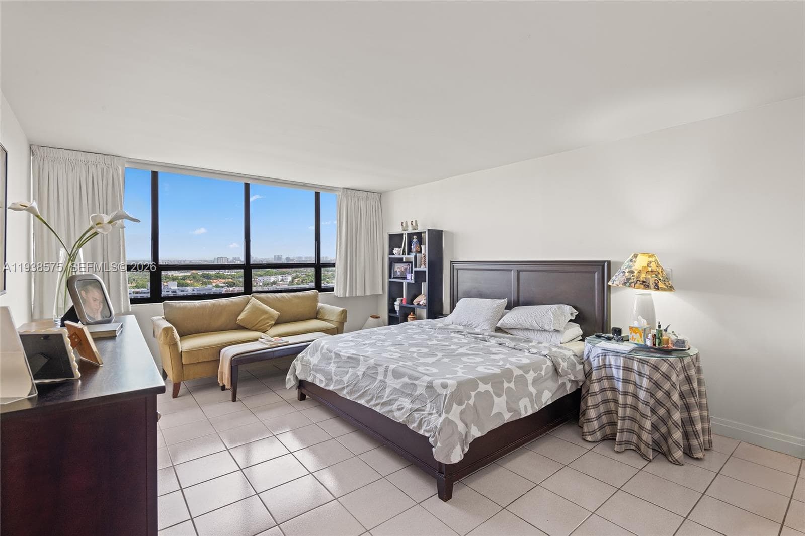 11113 Biscayne Blvd 1554 photo 10
