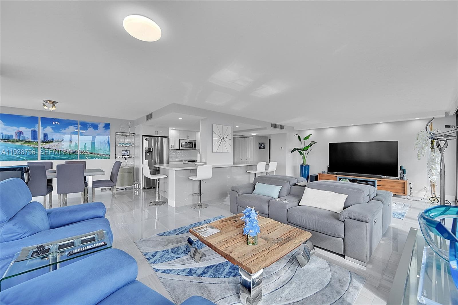 2049 S Ocean Dr 701 photo 11