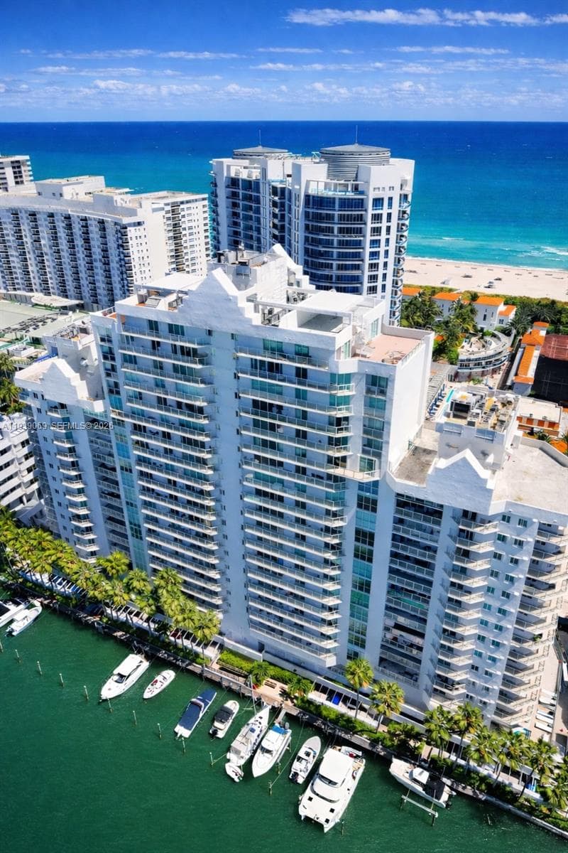 5900 Collins Ave 1405 photo 3