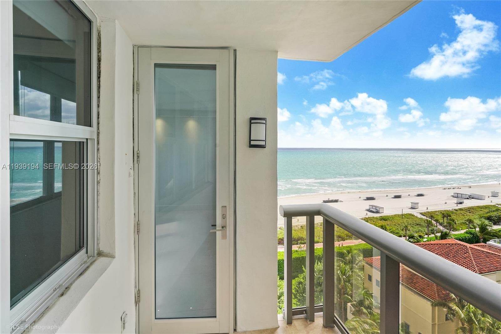 6039 Collins Ave 1222 photo 16