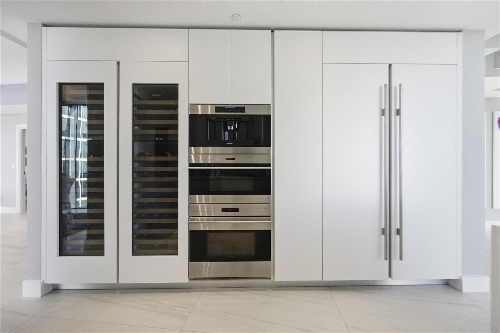 2200 N Ocean Boulevard S706 photo 10