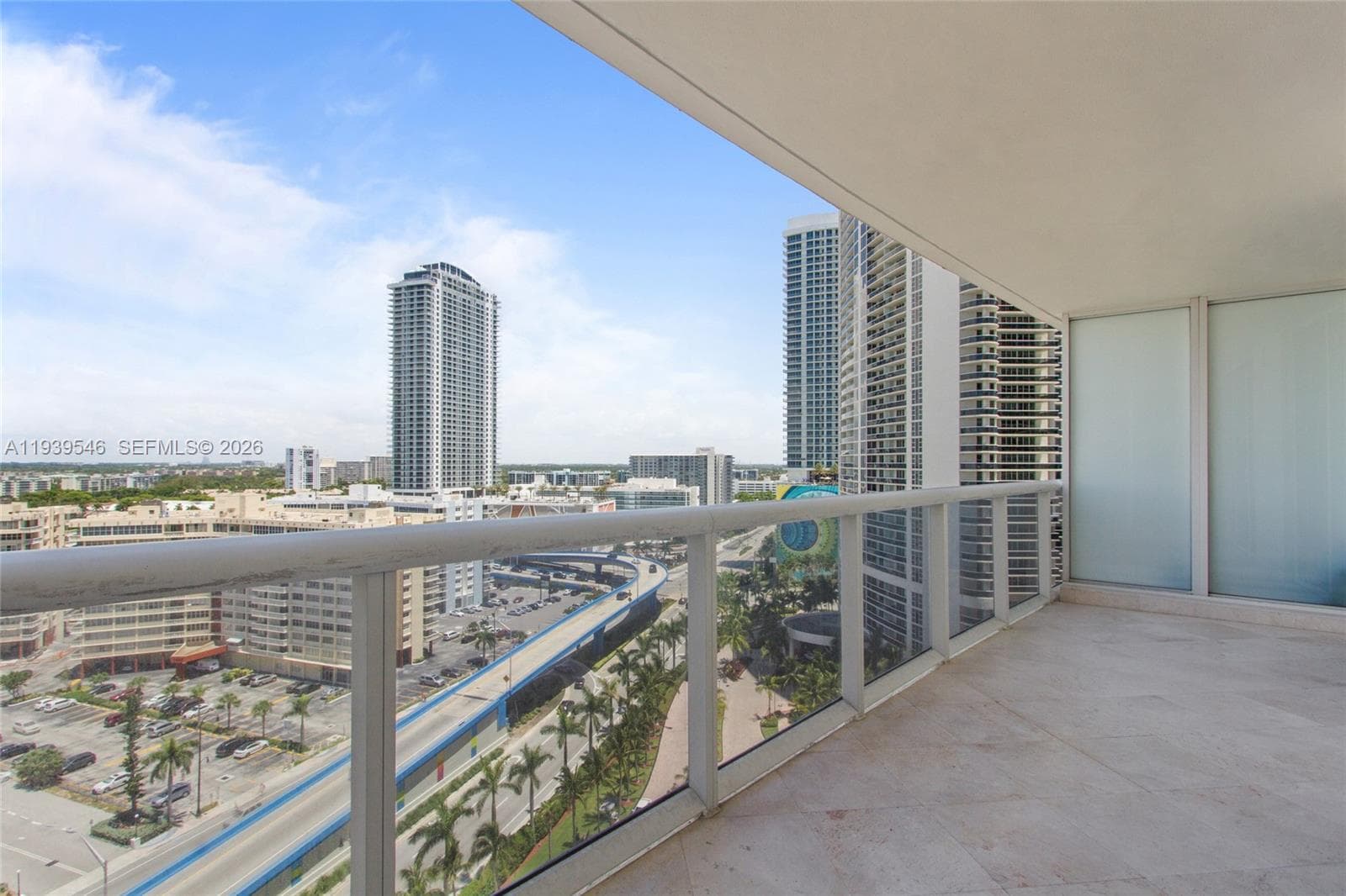 1850 S OCEAN DR 1608 photo 2