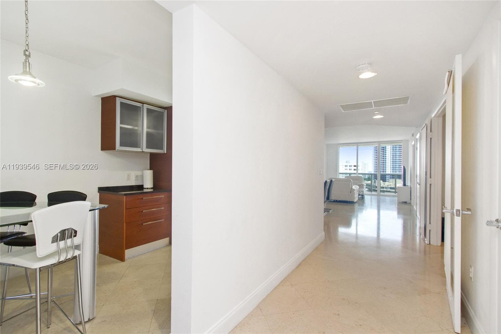 1850 S OCEAN DR 1608 photo 3