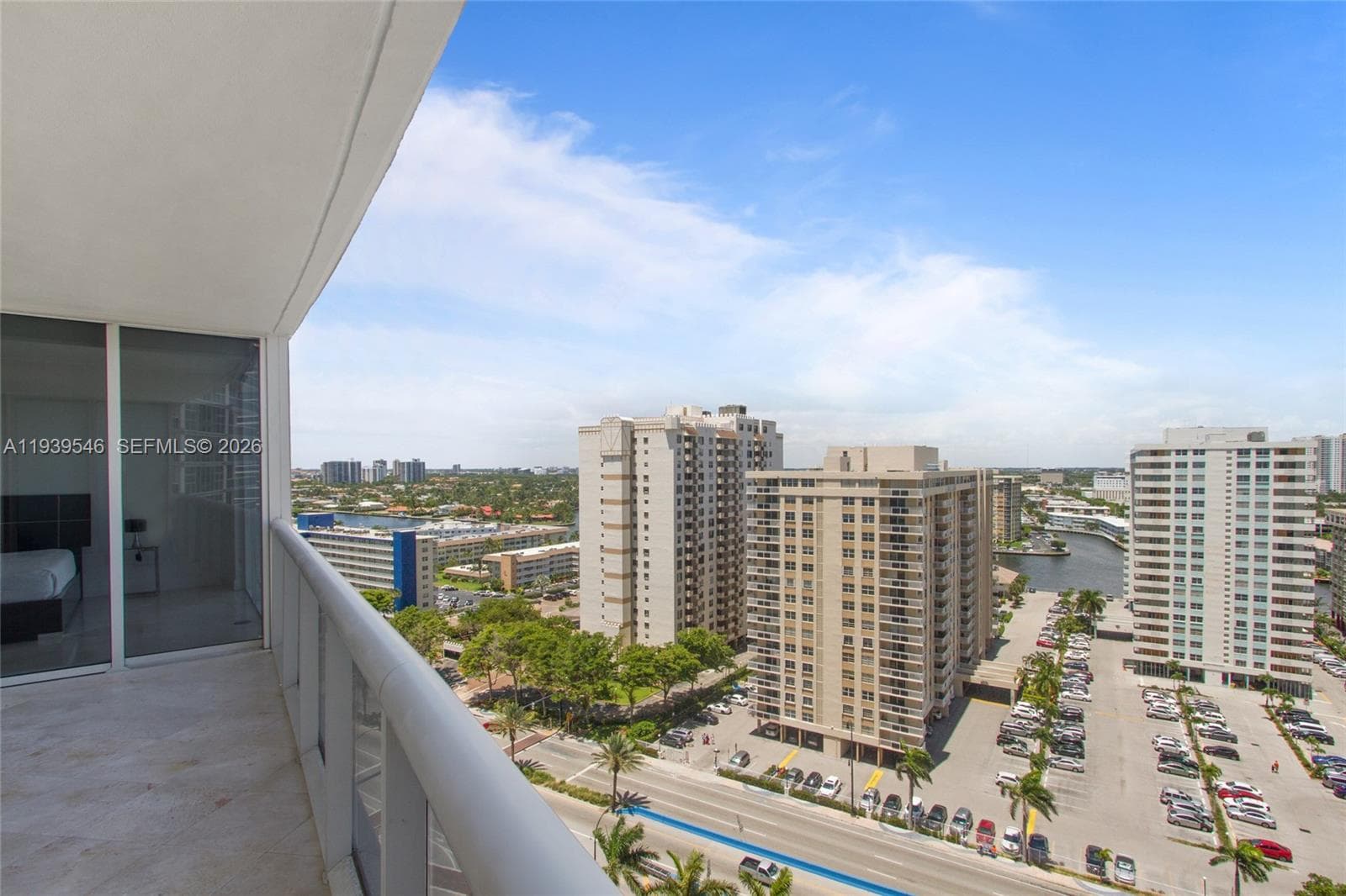 1850 S OCEAN DR 1608 photo 1