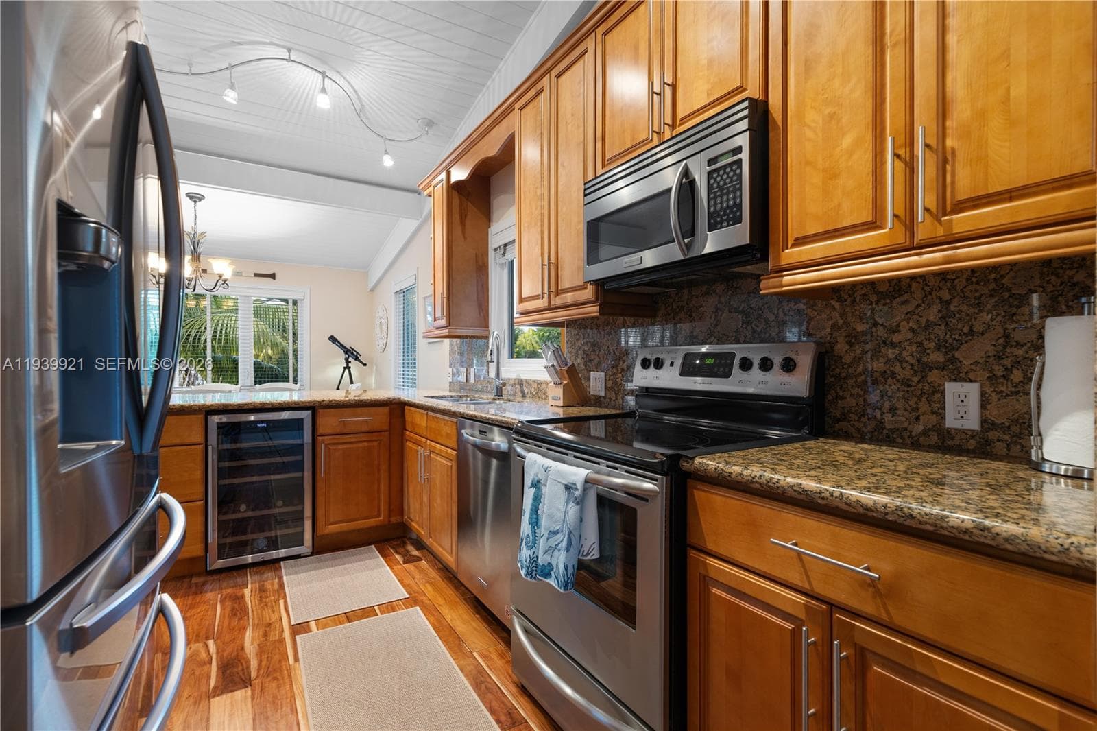 150 Rushton Ln photo 12