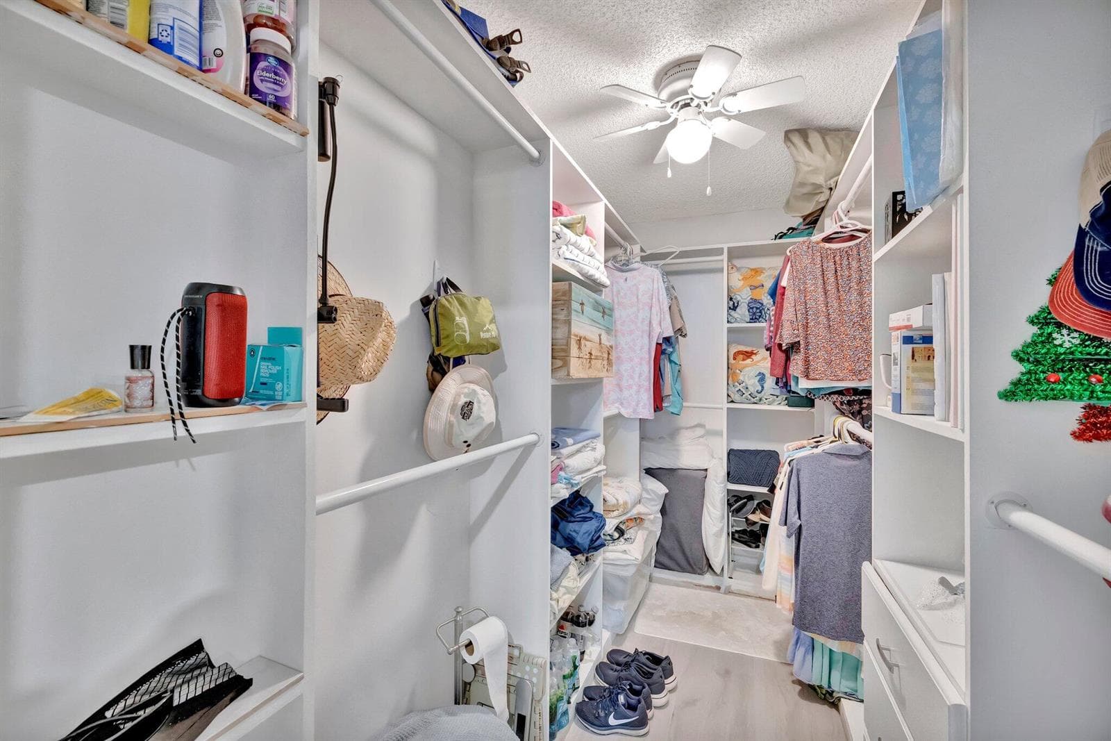 1505 N Riverside Drive 507 photo 23