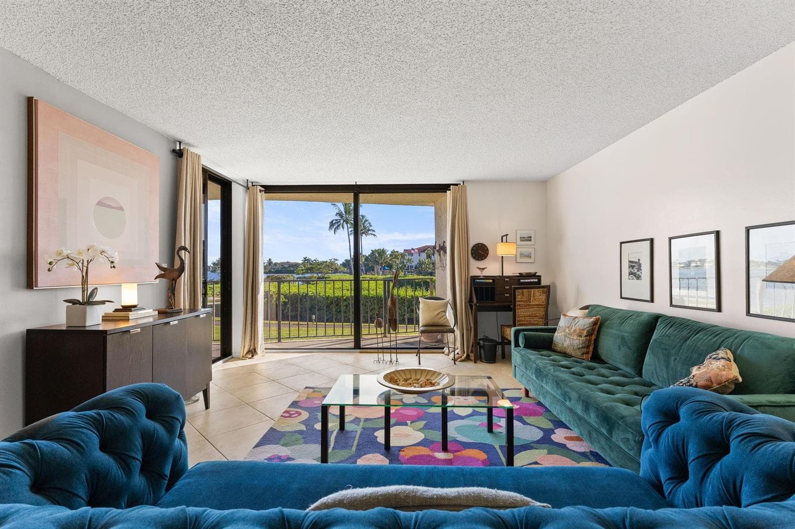 7020 Half Moon Circle 105 photo 5