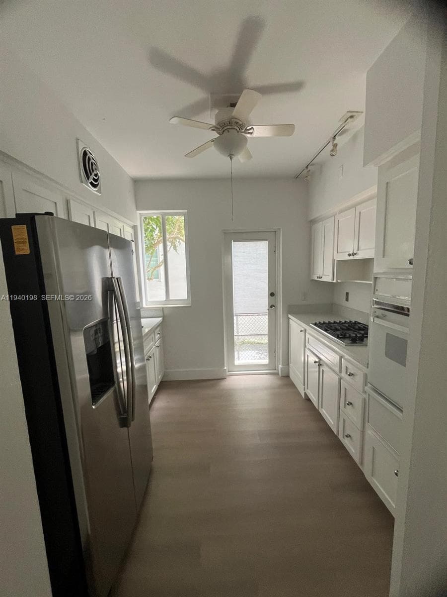 3921 N Meridian Ave 1A photo 2