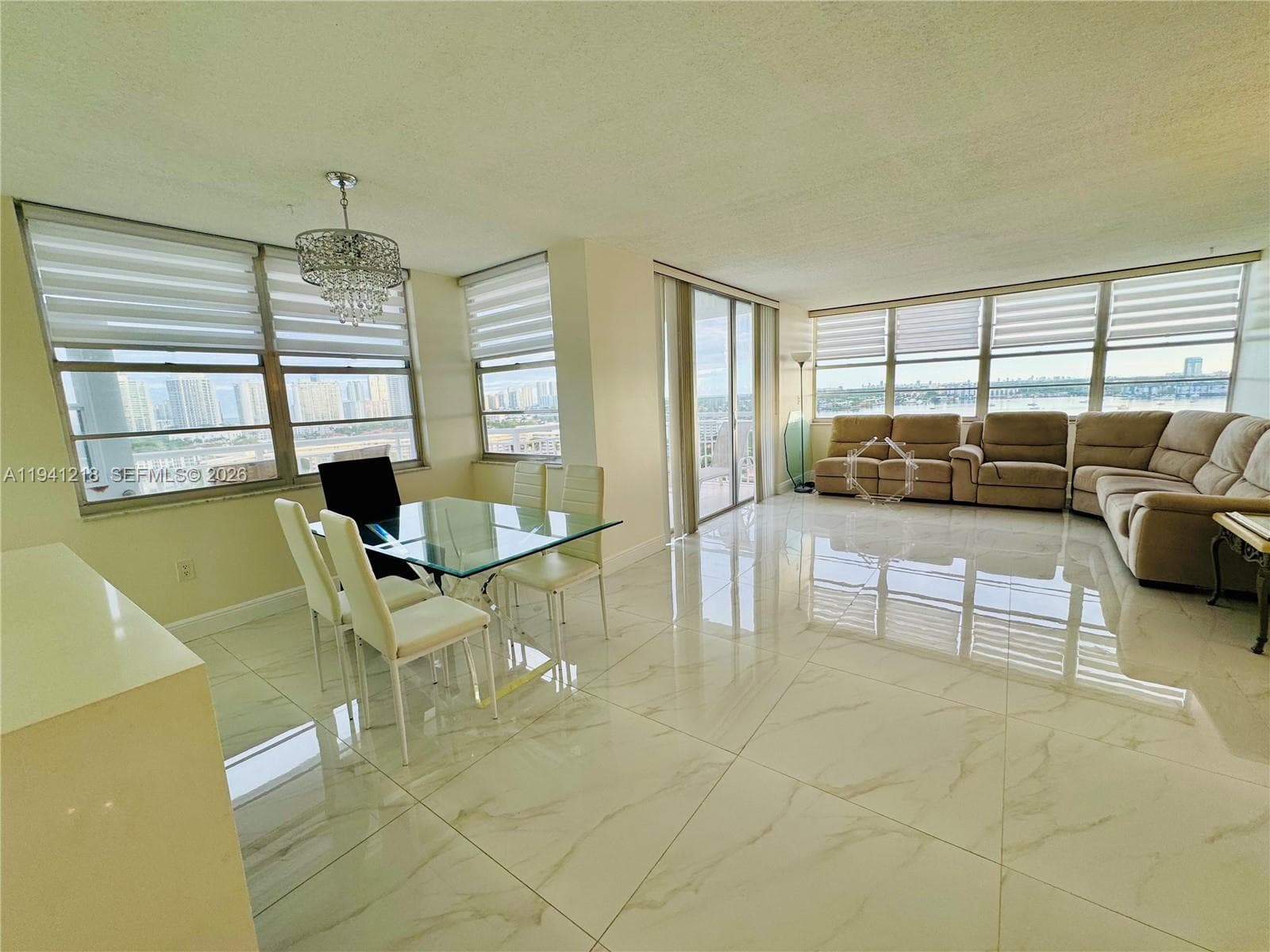 18041 Biscayne Blvd *BOAT SLIP & UNIT* 1605 photo 14
