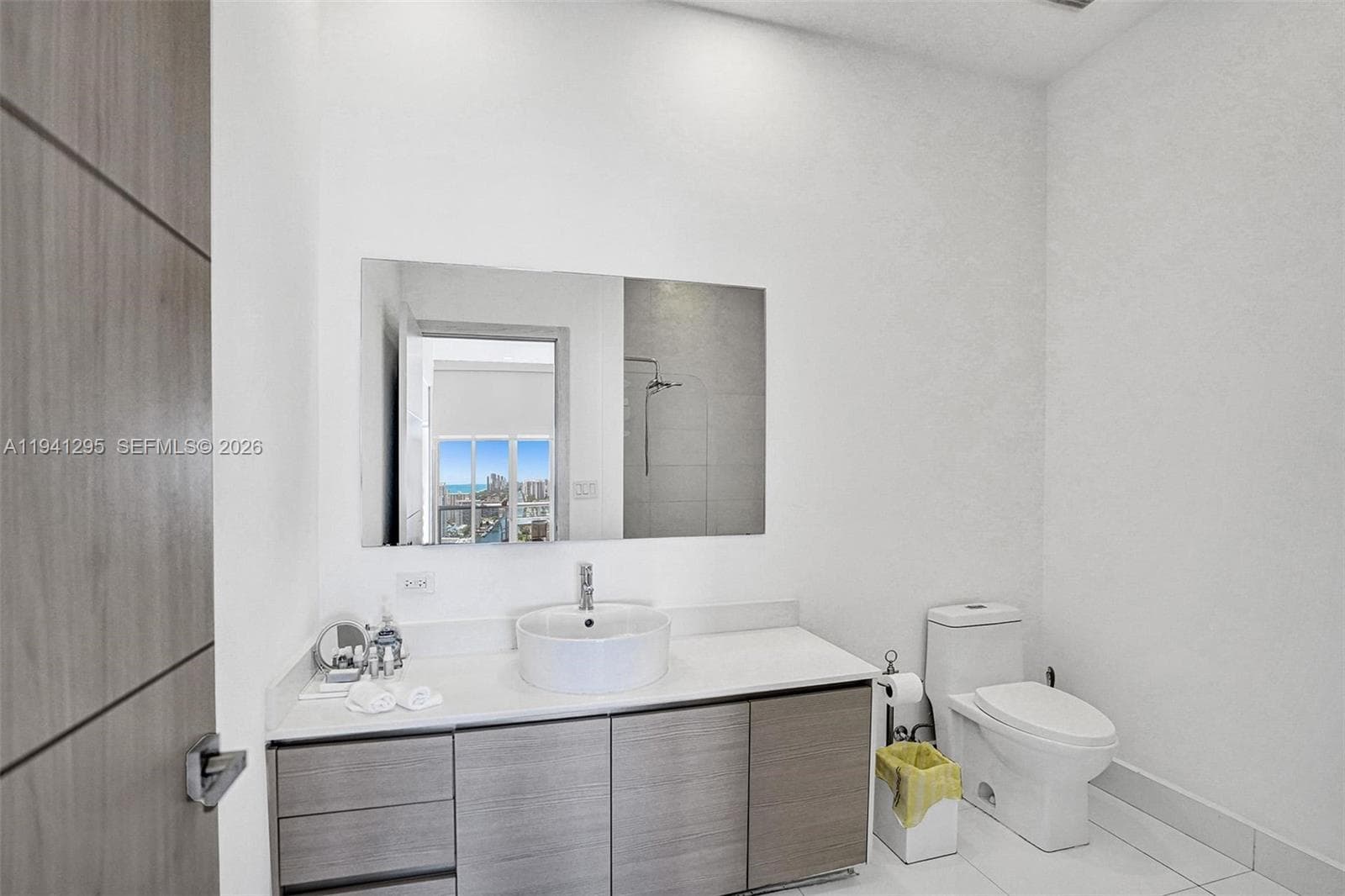 2600 E Hallandale Beach Blvd T3303 photo 17