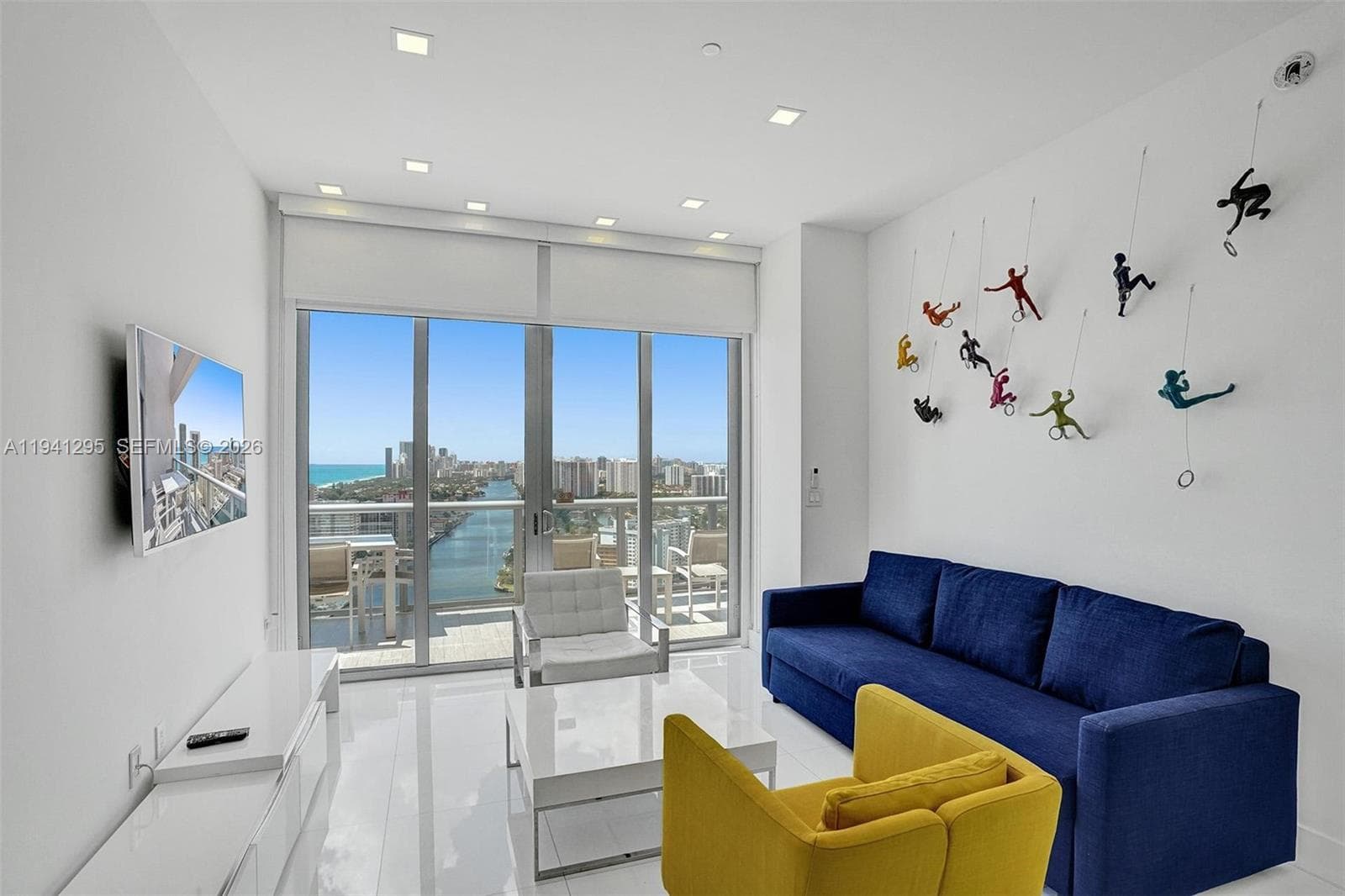 2600 E Hallandale Beach Blvd T3303 photo 3