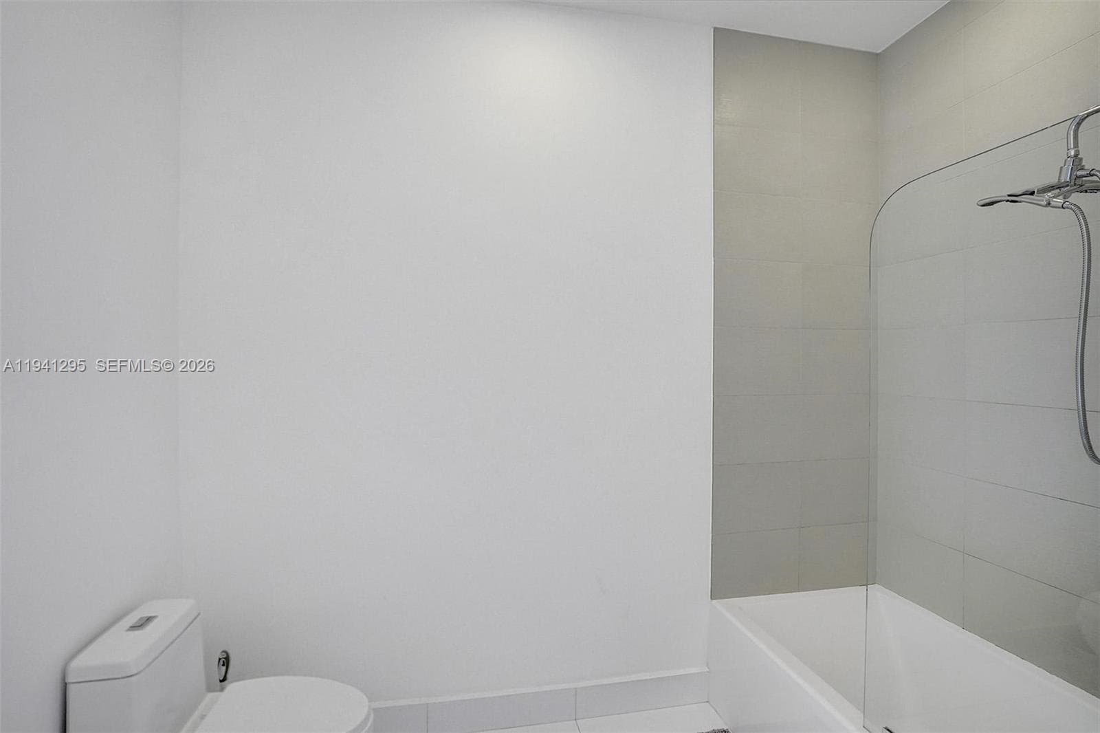 2600 E Hallandale Beach Blvd T3303 photo 18