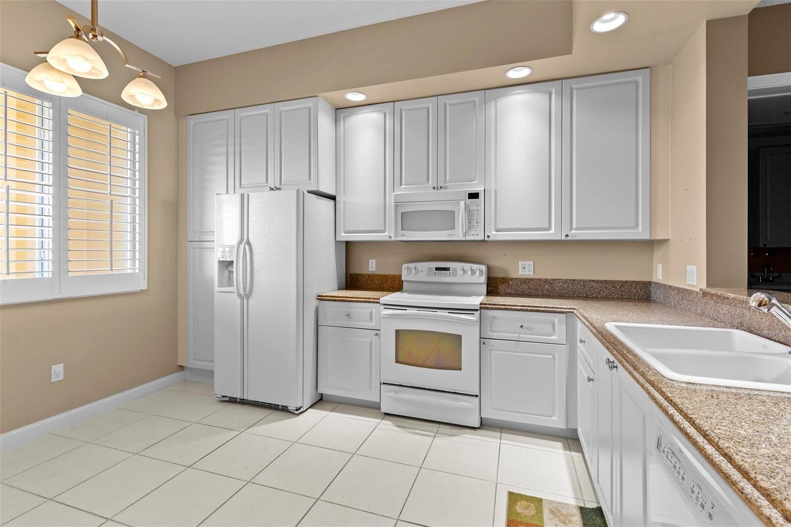 20 Harbour Isle Drive Ph02 photo 9