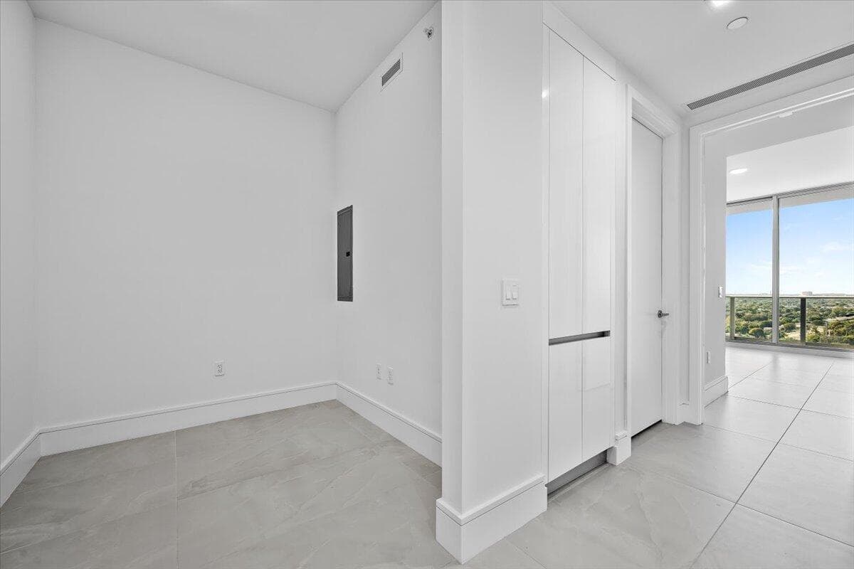 220 Lake Shore Drive 1706 photo 17