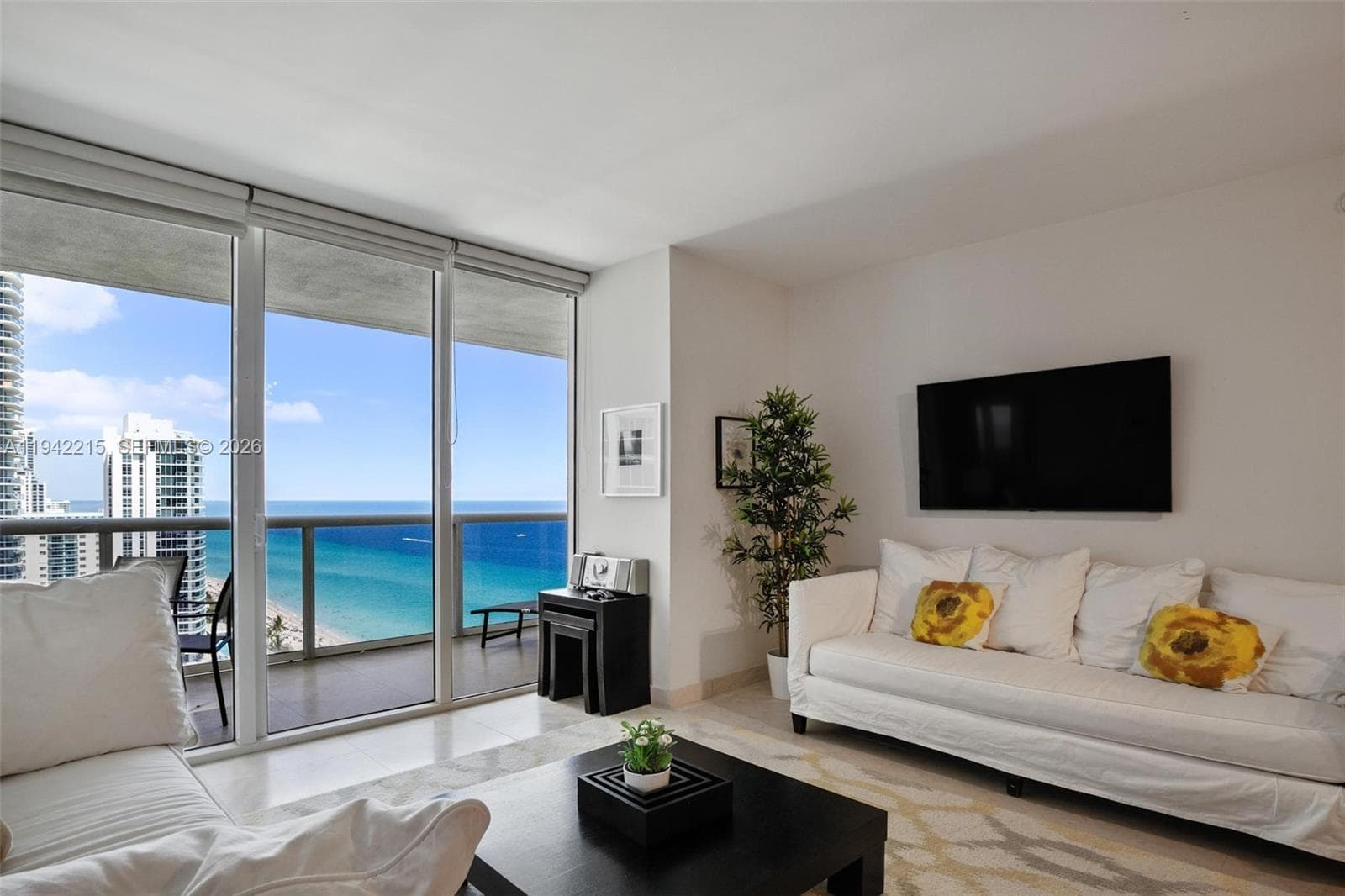 1830 S OCEAN DR 2110 photo 1