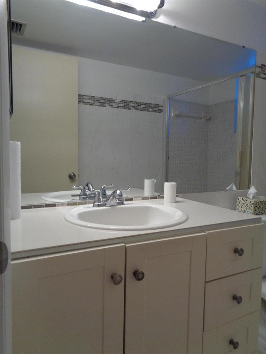 2566 Garden Drive S 209 photo 5