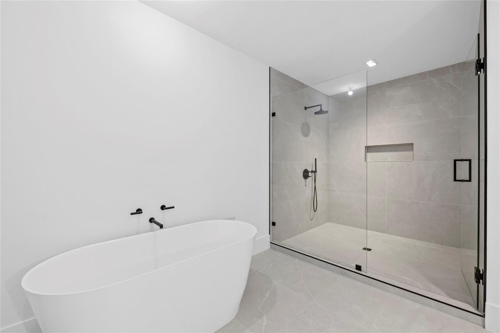 160 Isle Of Venice Drive 302 photo 22