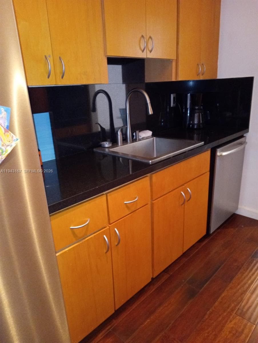 100 Lincoln Rd 814 photo 12