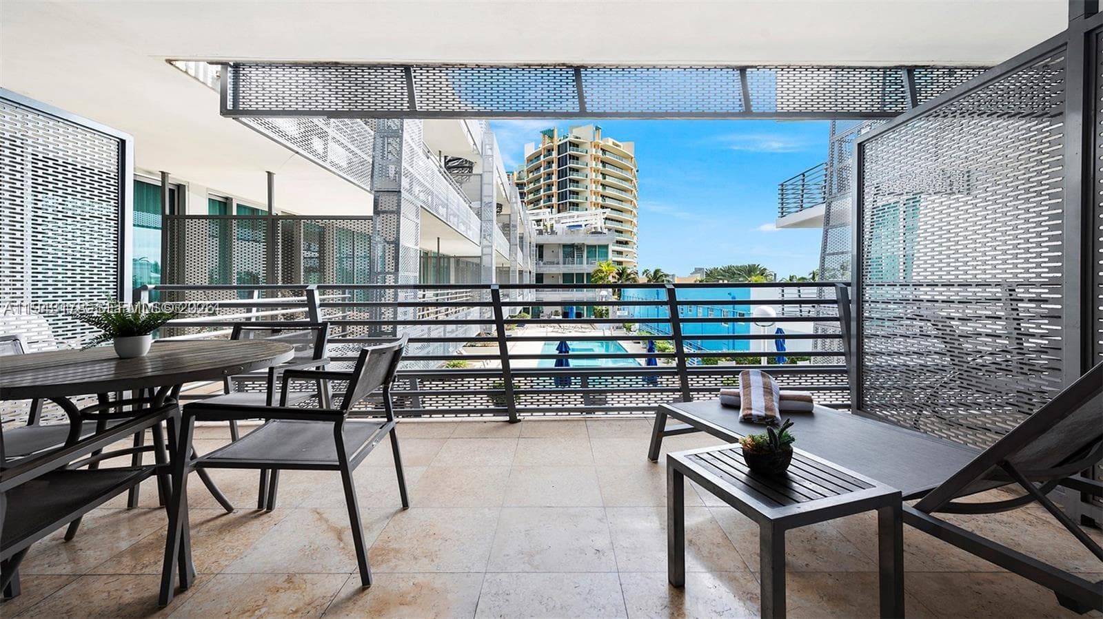 1437 Collins Ave 327 photo 17