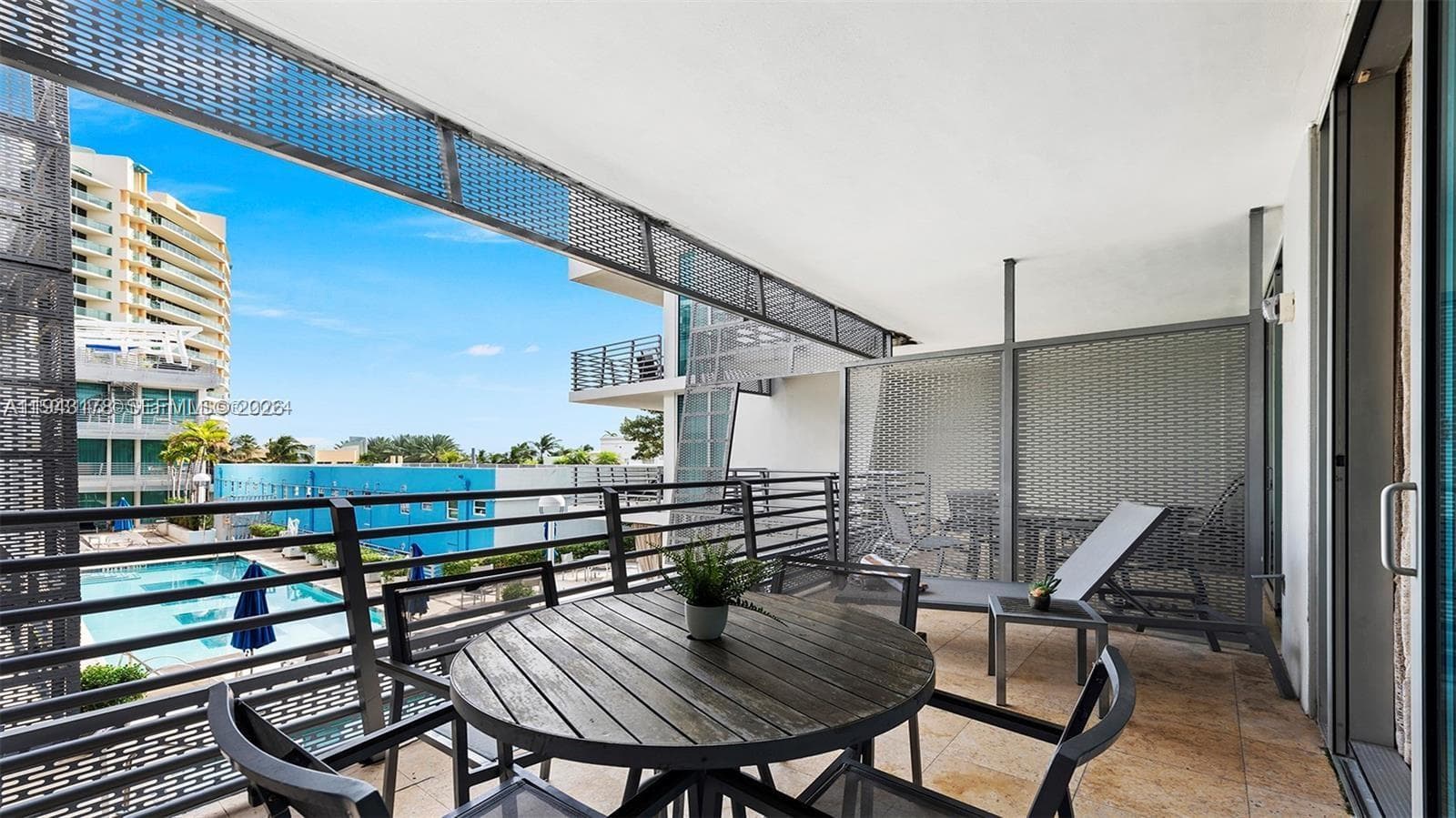 1437 Collins Ave 327 photo 18