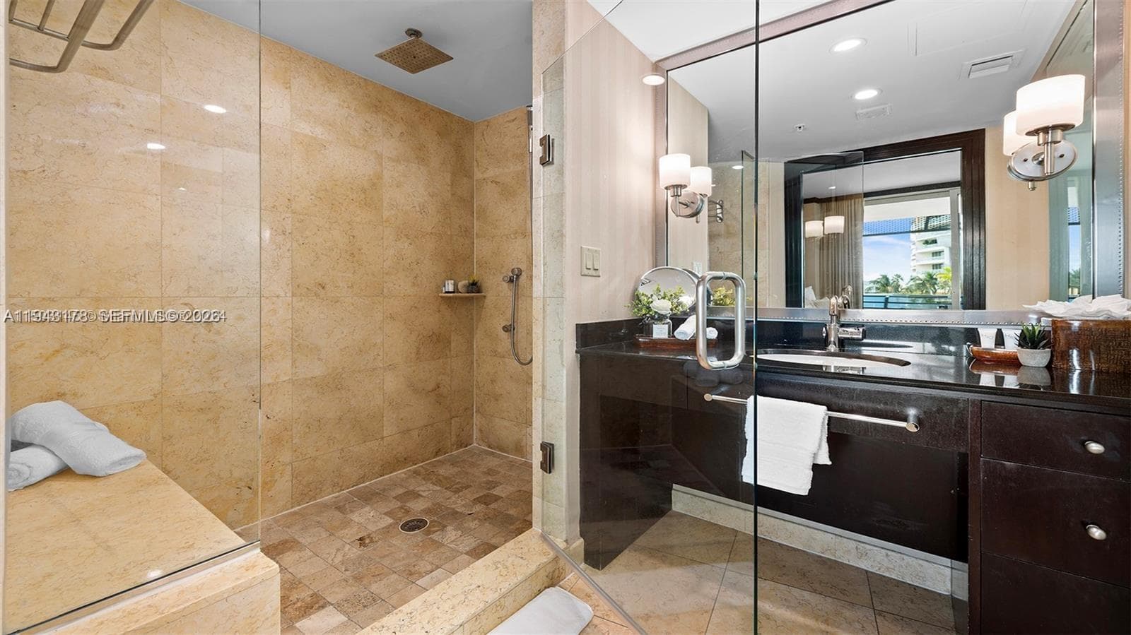 1437 Collins Ave 327 photo 15