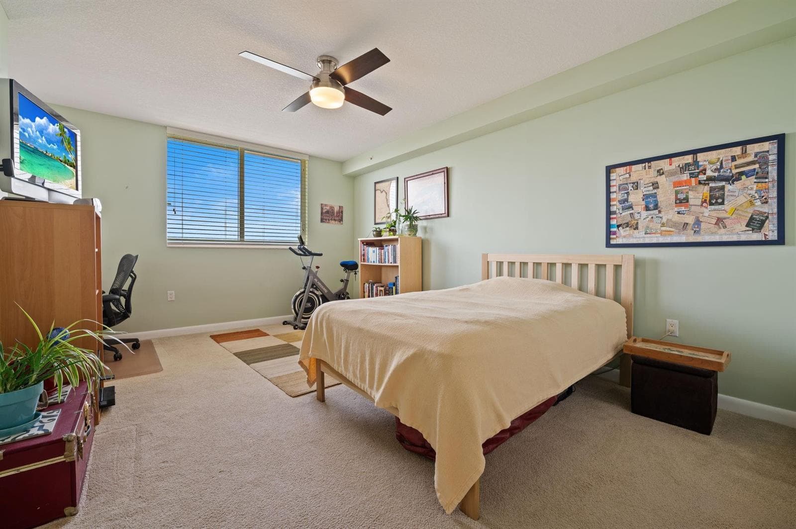 2011 N Ocean Boulevard 902 photo 17