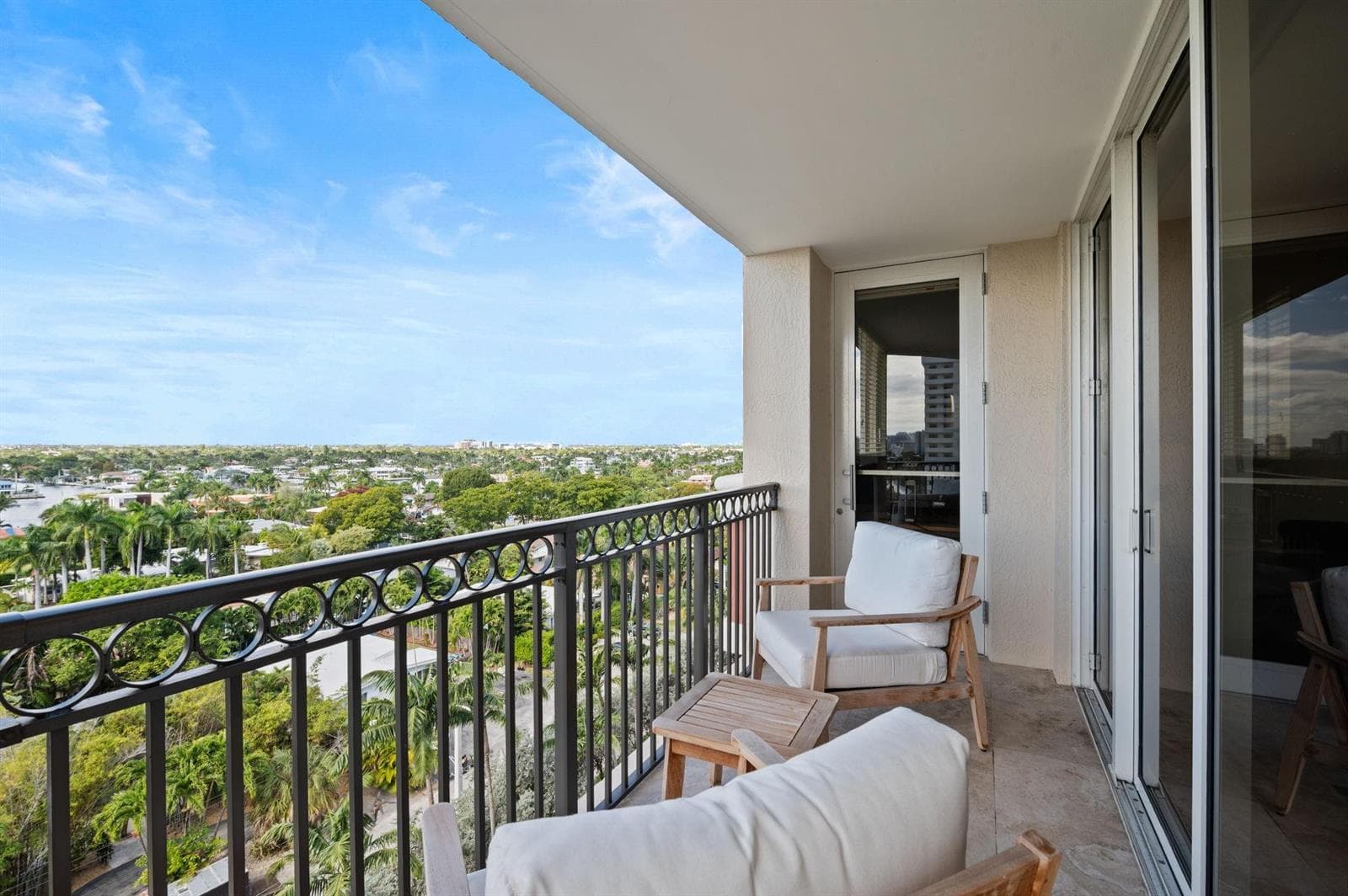 2011 N Ocean Boulevard 902 photo 22