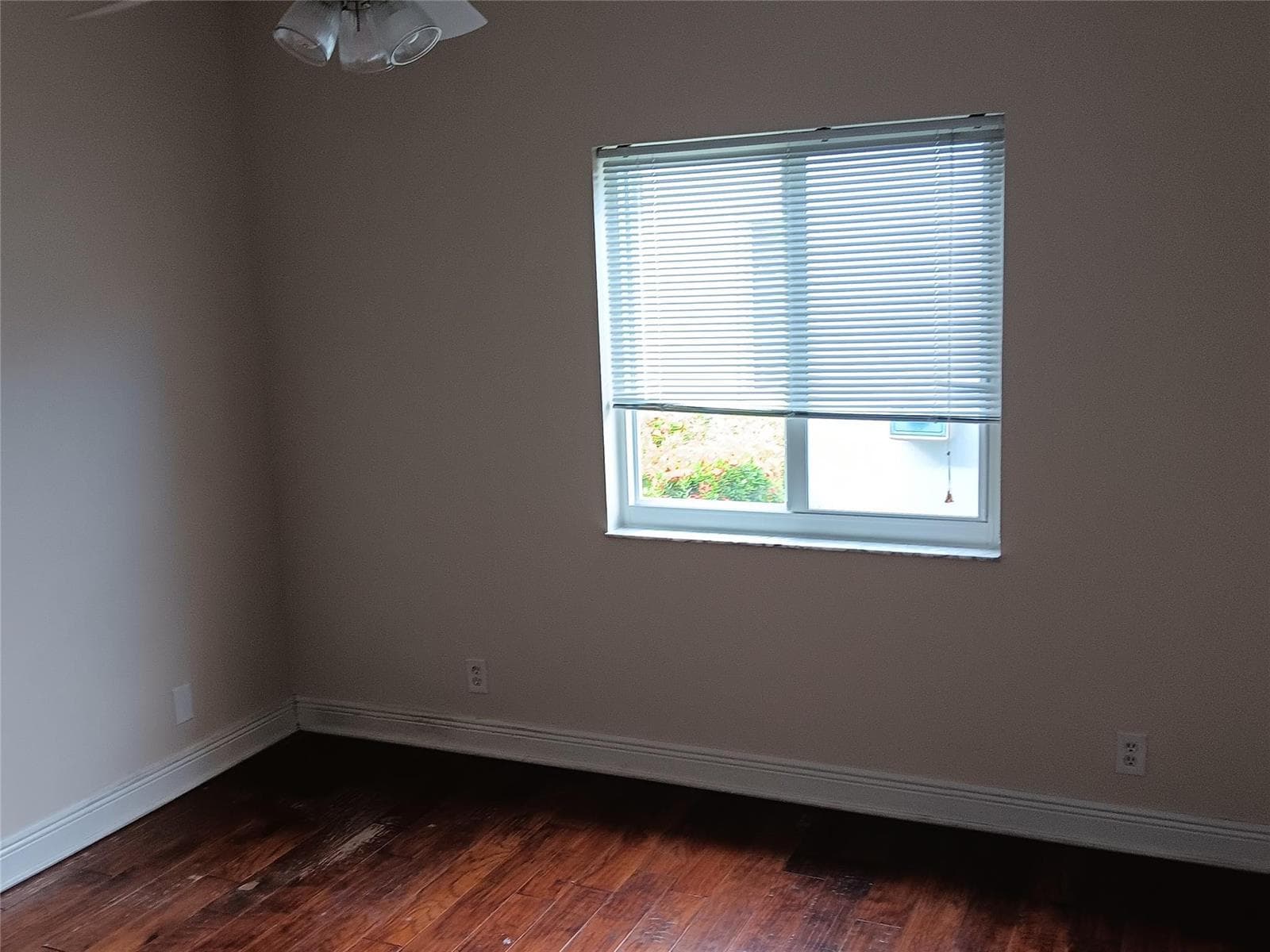 1306 SW 44th Terrace photo 11