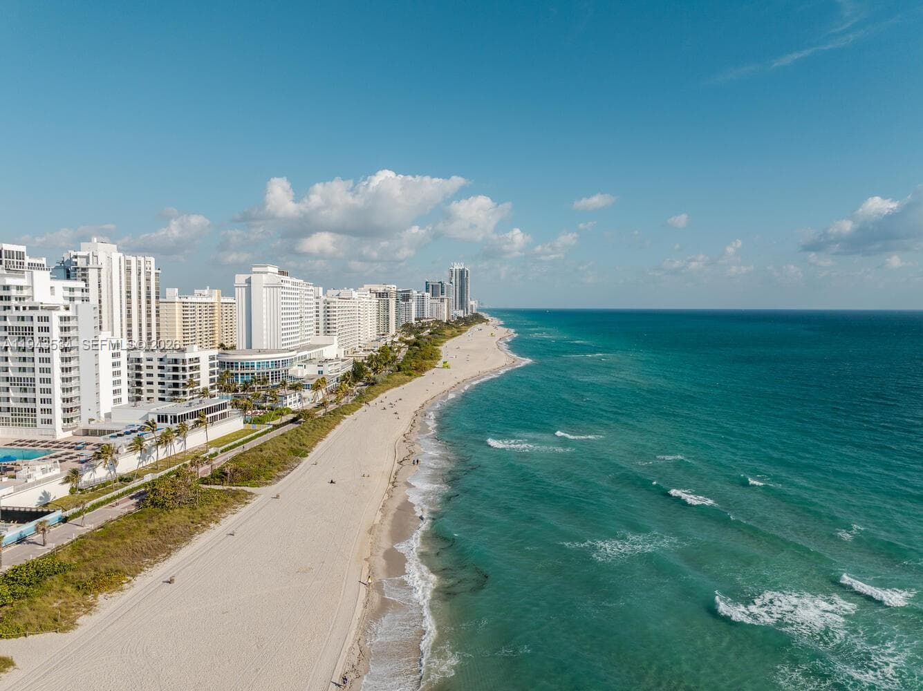 5445 Collins Ave M9 M10 M11 M12 photo 1