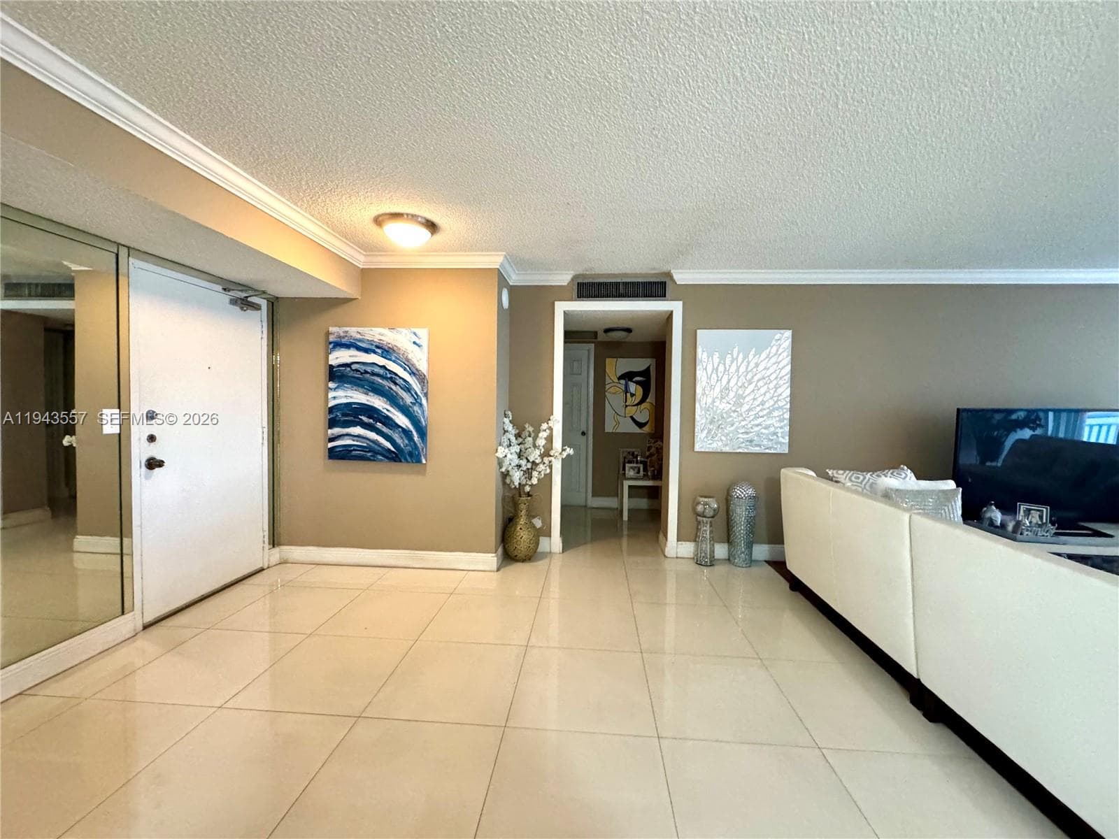 301 174th St 2201 photo 15