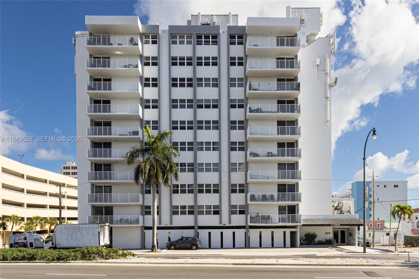 211 S Ocean Dr 205 photo 19