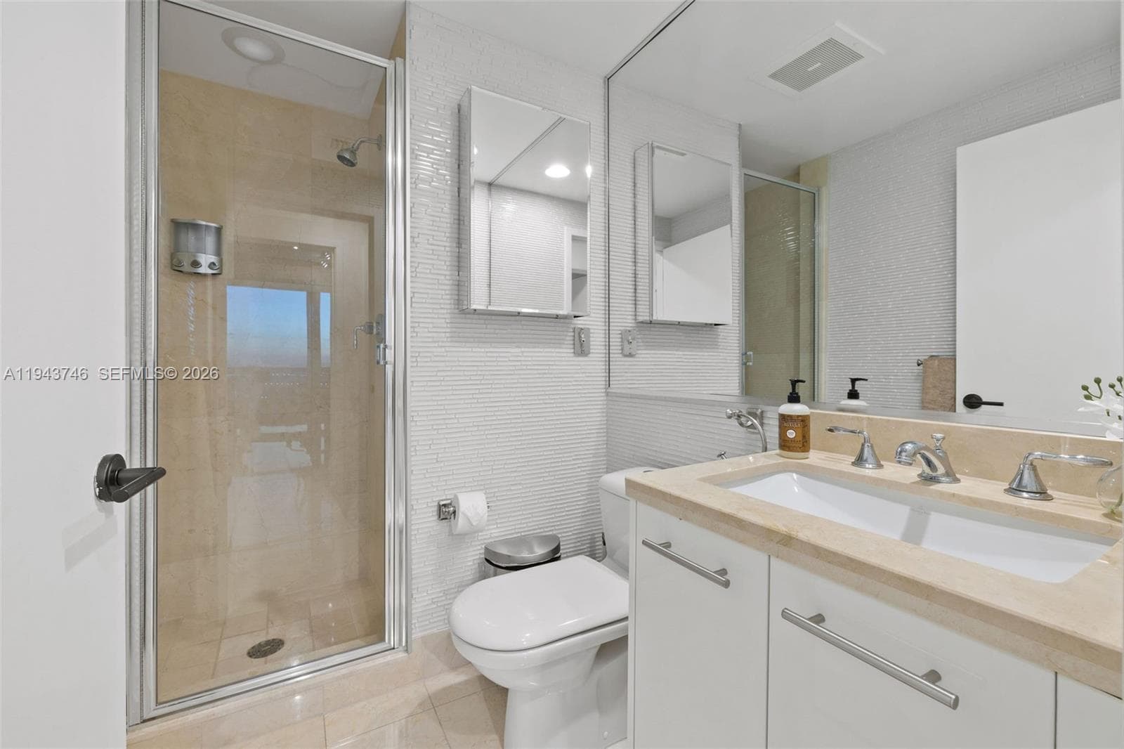 6799 Collins Ave CPH06 photo 15