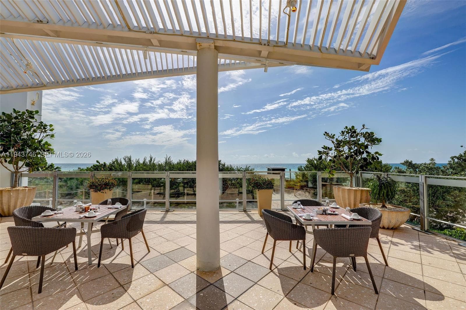 6799 Collins Ave CPH06 photo 25