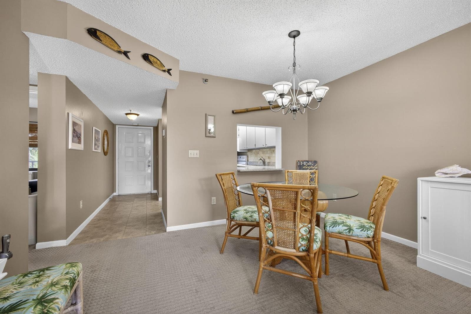 896 N Federal Highway 225 photo 13