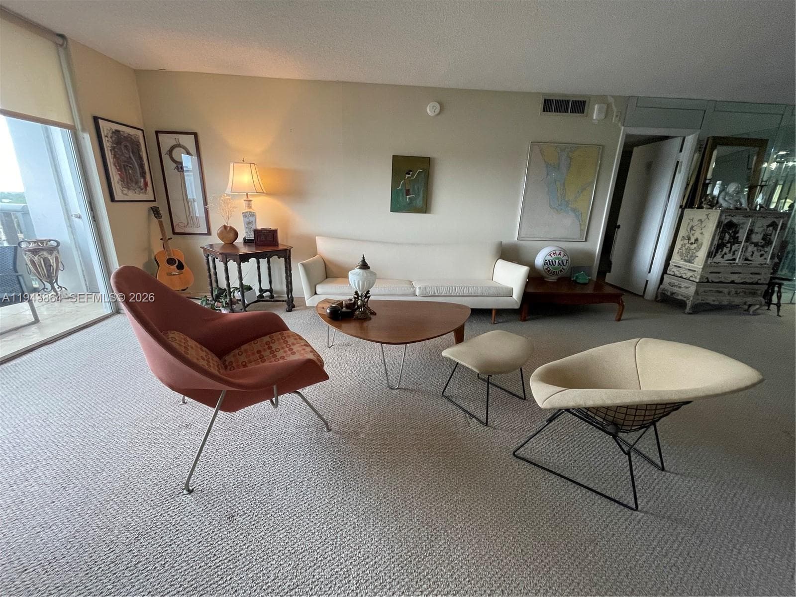 6039 Collins Ave 1232 photo 2