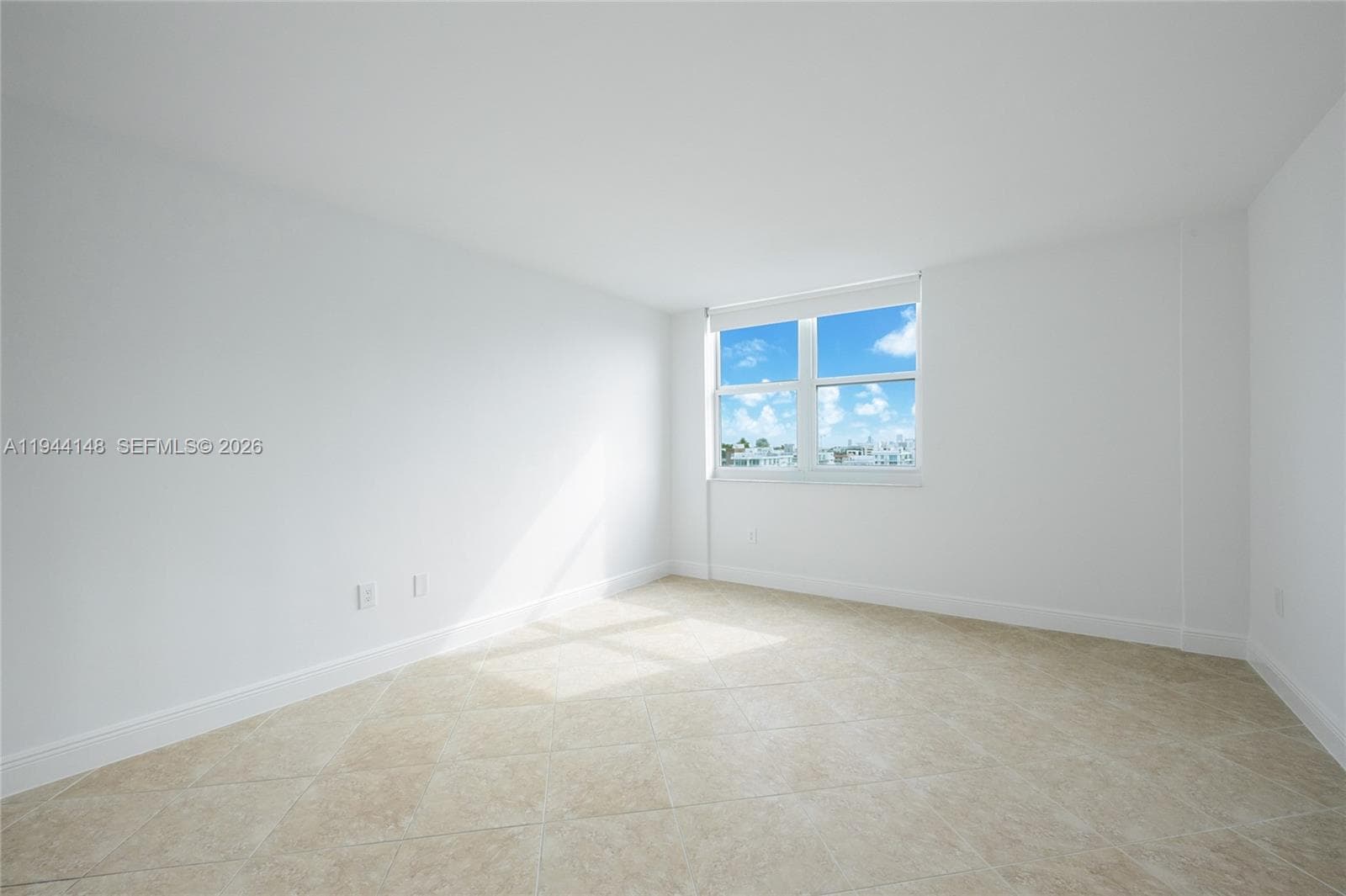 10350 W Bay Harbor Dr 9N photo 11