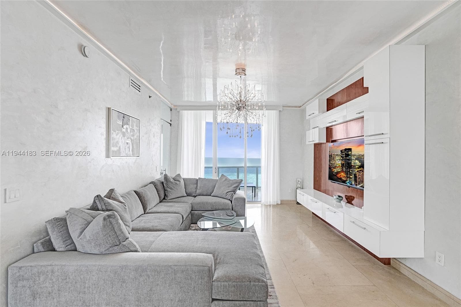 15901 Collins Ave 3006 photo 4